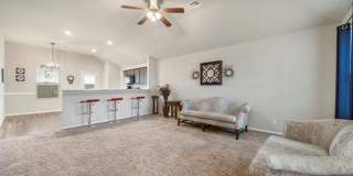 Spacious 3 Bed 2 Bath Home with 2 car garage and large backyard. Broken Arrow Schools! Gallery 5