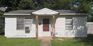 2317 Freewater Street Gallery 1