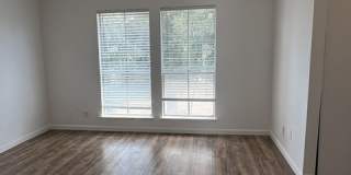 310 S Argyle 106 Gallery 16