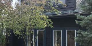 8376 MEADOWS Road Gallery 1