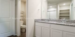 Beautifully Updated 4Bed/2Bath Home, Backs Up to Greenbelt! Gallery 34