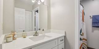 Beacon Hill Gallery 7