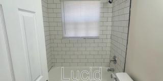 1305 Larchmont Avenue Gallery 6