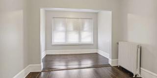 2901 James Avenue South Gallery 2