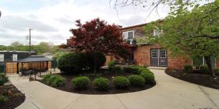 May FREE On This 2 Bedroom 1 Bath Apartment In The West Plaza Area Gallery 18