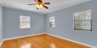 923 McKelligon Drive Gallery 37