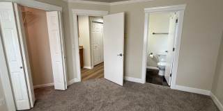 Charming No-Stairs Rambler – Move-In Ready & Minutes from Boeing Charming No-Stairs Rambler – Move-In Ready & Minutes from Boeing Gallery 15