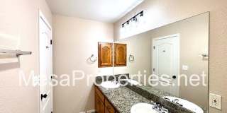 15601 Sultana St Gallery 21