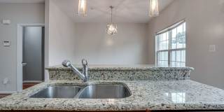 Lovely Townhome with 2 Car Garage Lovely Townhome with 2 Car Garage Gallery 14