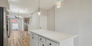 705 N MILTON Avenue Gallery 10