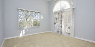 Summit At Warner Center Gallery 144