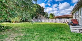 6550 SW 27th St Gallery 27