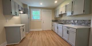 Gorgeous fully remodeled 3 bed/1.5 bath Craftsman-style Bungalow Gorgeous fully remodeled 3 bed/1.5 bath Craftsman-style Bungalow Gallery 13