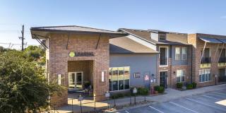 Anatole on Briarwood Gallery 49