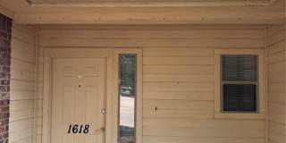 1618 Summer Hill Court Gallery 1
