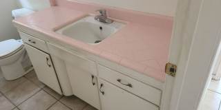 Beautiful 3 Bedroom Home in Riverside Gallery 8