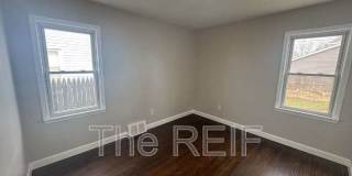 3324 Greenfield Road Gallery 7