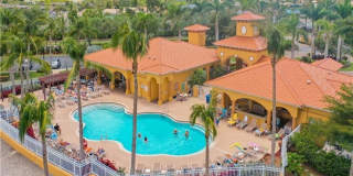 3 bedroom 2 bathroom Condo in the Gardens at Beachwalk Gallery 28