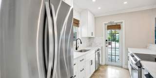 1145 NE 12th Avenue Gallery 17