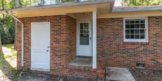Brick Ranch Primary No Carpet Gallery 6