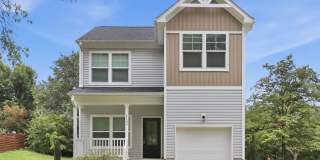 Single Family- 1 car garage- 3 bedroom! Single Family- 1 car garage- 3 bedroom! Gallery 1