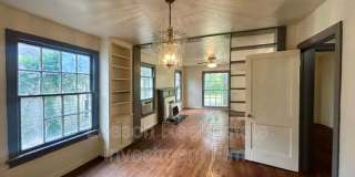3407 Lillian Street Gallery 13