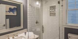 259 1st Avenue Gallery 8