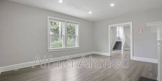 1768 Kent St Gallery 8