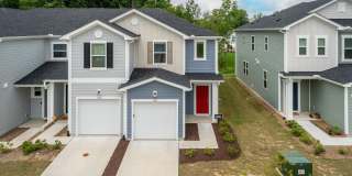 Meticulously Maintained Townhome! Meticulously Maintained Townhome! Gallery 1