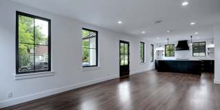 1110 W 22 1/2 St Gallery 8
