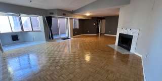 Lovely 2-Bed, 2.5 Bath Condo Avail for May or June! Gallery 4