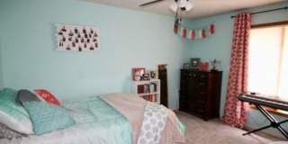 Spacious Five Bedroom Home! Gallery 12