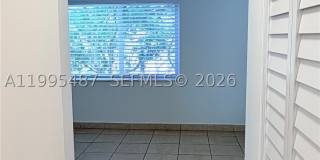 7740 Camino Real Gallery 11