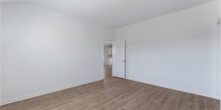 583 Arizona Street Gallery 20