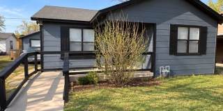 Cozy 2 bedroom, 1 bath home COMING SOON! Gallery 1