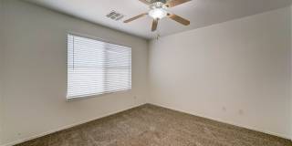 READY TO TOUR NOW! FRESHLY PAINTED INTERIOR & BRAND NEW CARPET! Great Home in Desirable Sheely Farms Neighborhood! Gallery 13