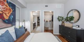 1640 Victoria Park Apartments Gallery 10