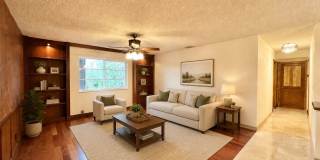 Charming 2BR Condo in Wilton Manors Gallery 1