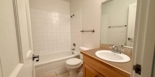 Market Street Apartments 2 bedroom 2 bath Gallery 20