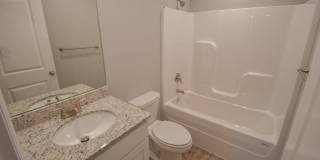2 Bed 2 Bathroom Home!! Gallery 10