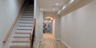 919 STILES Street Gallery 28
