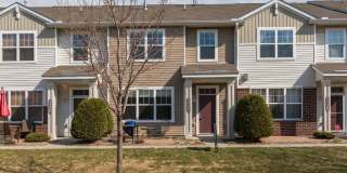 Amenity‑Packed Bailey’s Arbor Townhome!- Available July 1 Gallery 1