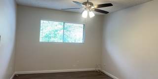 122 Gallery 7