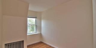 533 Quincy Avenue Gallery 15