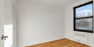 880 68th St # 500 Gallery 5