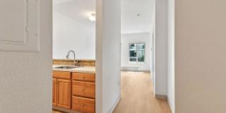 1202 E Pine Street Gallery 1