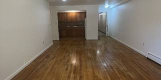 1349 Franklin Ave Gallery 2