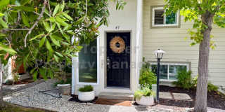 Amazing views in this beautiful 2 Bed / 2.5 Bath / 1,472 Sqft Pleasant Hill townhouse available now for lease! Gallery 1