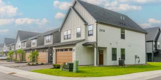 Foxtail Hollow Townhomes Gallery 49