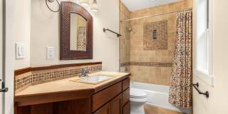 Charming Ravenna home with 5 bedrooms, 4 bathrooms Gallery 13